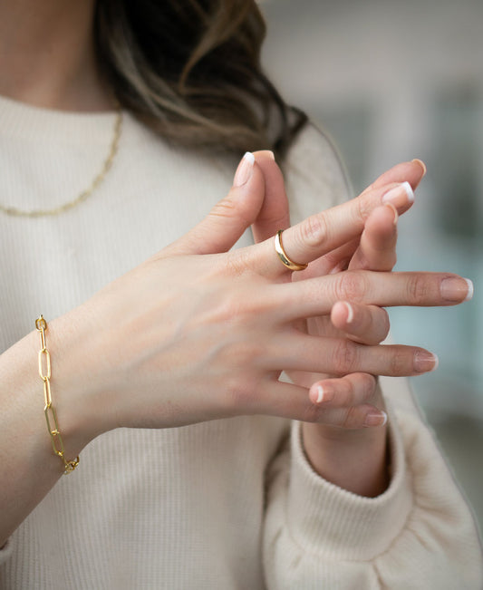 Portico Ring