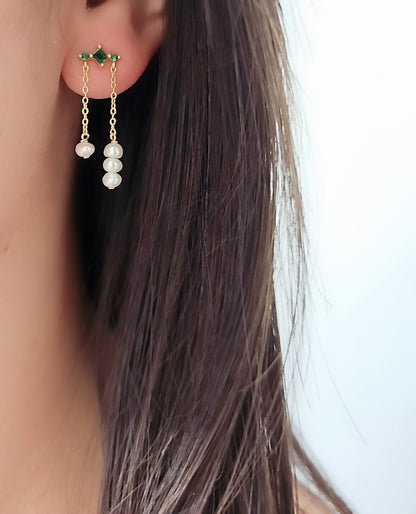 Emerald Chain Earings