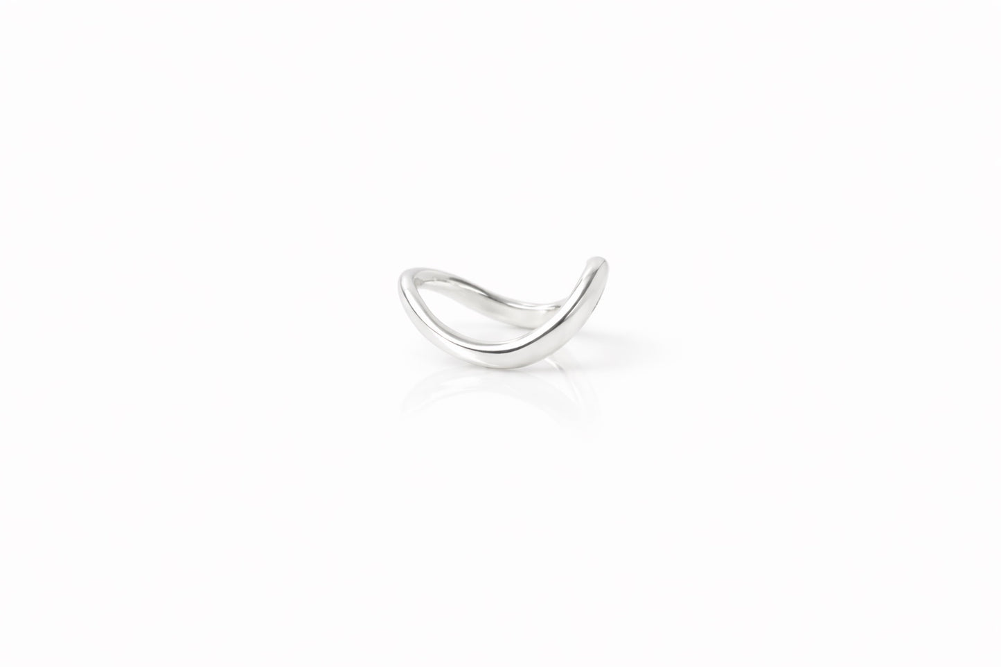 Curved Wave Ring
