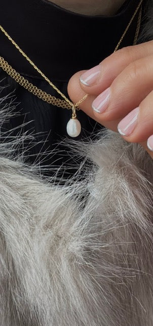 Margo Pearl Necklace