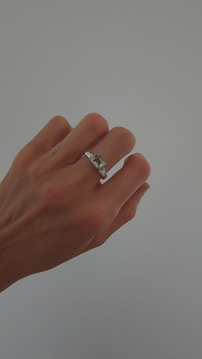 Bloom Ring